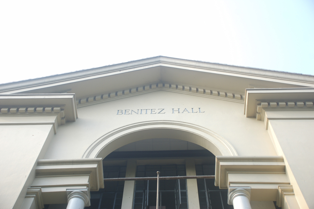 benitez-hall_2